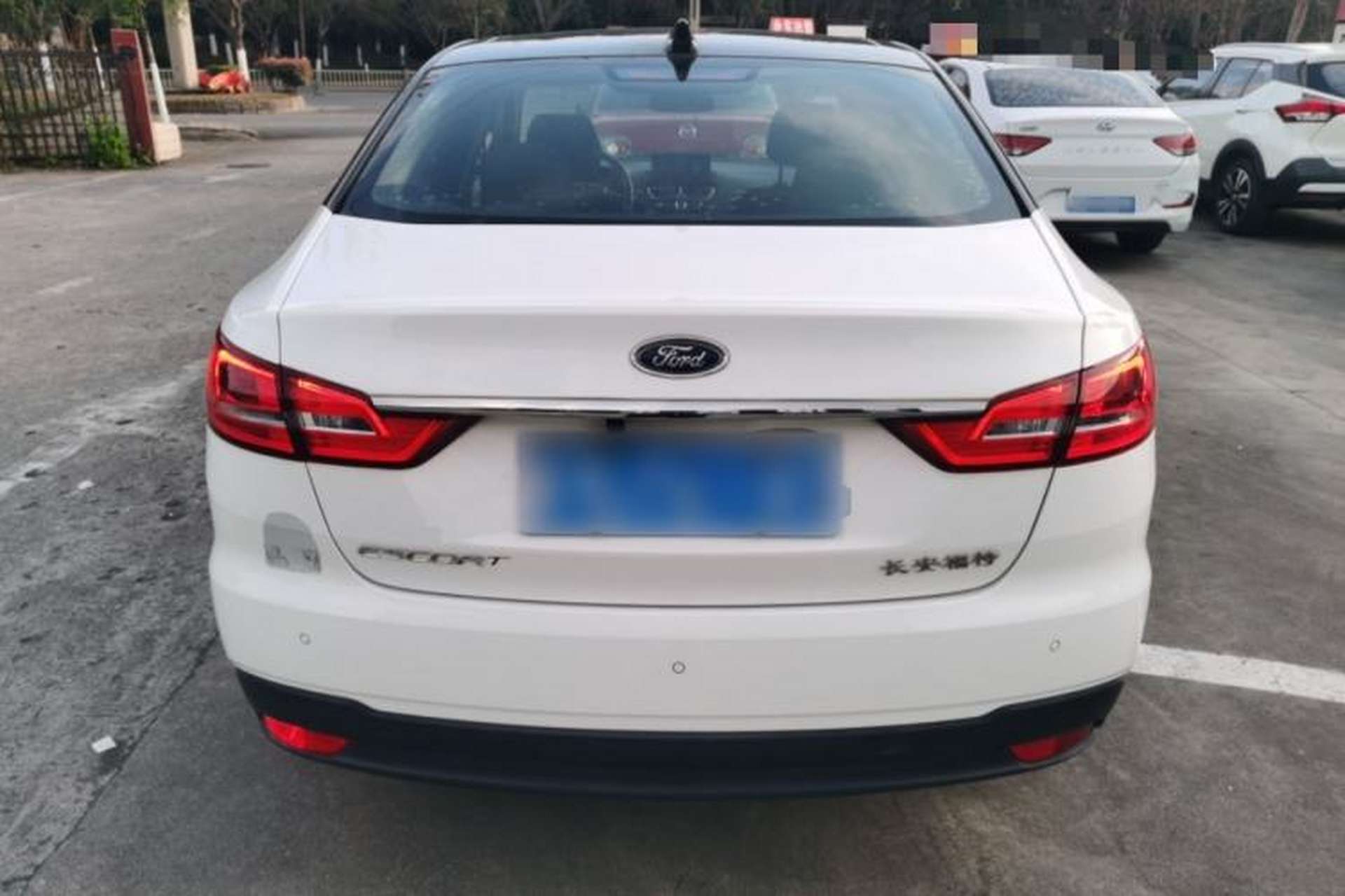 Used Ford Escort 2019 Revised Version 1.5L Manual Quality Enjoyment Type China VI Standard Rear