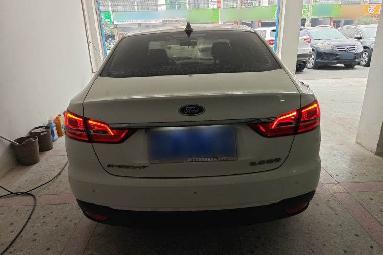 Used Ford Escort 2019 Revised 1.5L Automatic ZhiXiang Version (Tire Pressure Monitoring) China VI Standard Rear