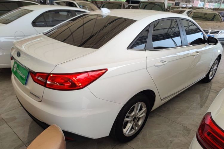 Used Ford Escort 2019 Revised Version 1.5L Automatic Enjoyment Type China VI Standard Rear Right 45 Deg