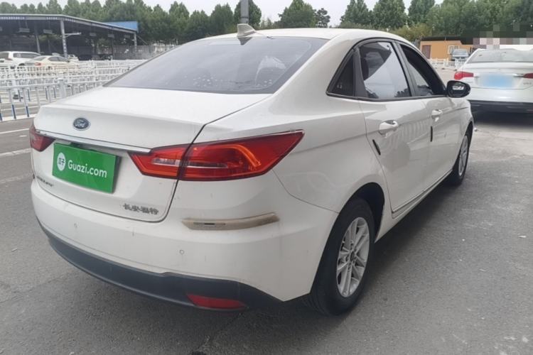 Used Ford Escort 2019 1.5L Manual ZhiXiang Version Rear Right 45 Deg