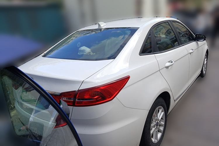 Used Ford Escort 2019 1.5L Manual ZhiXiang Version Rear Right 45 Deg