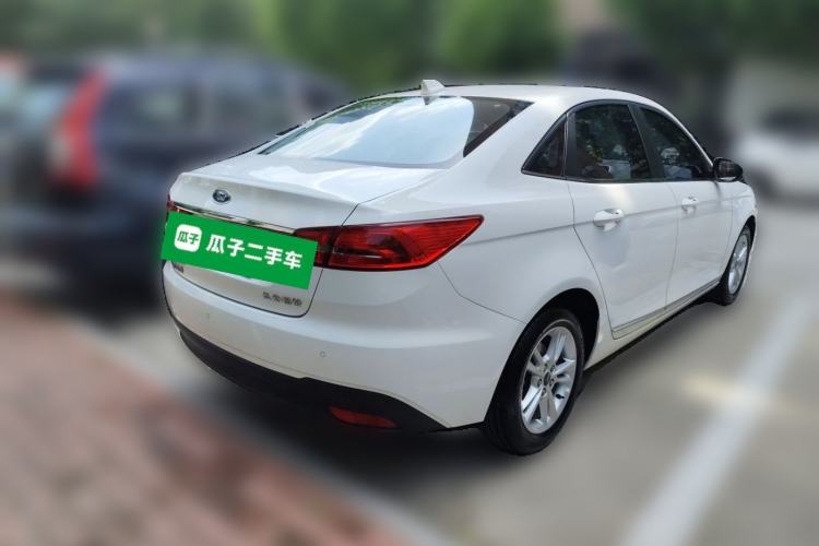 Used Ford Escort 2019 Revised Version 1.5L Automatic Enjoyment Type China VI Standard Rear Right 45 Deg