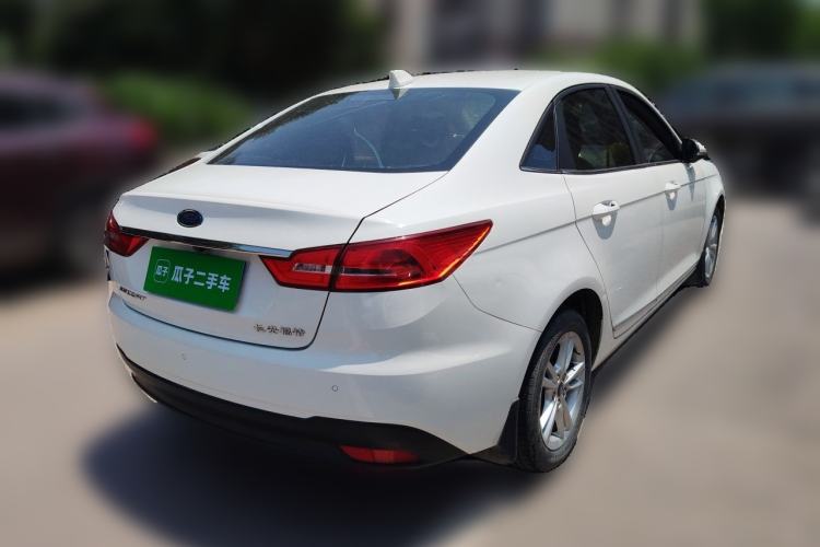 Used Ford Escort 2019 Revised Version 1.5L Automatic Enjoyment Type China VI Standard Rear Right 45 Deg