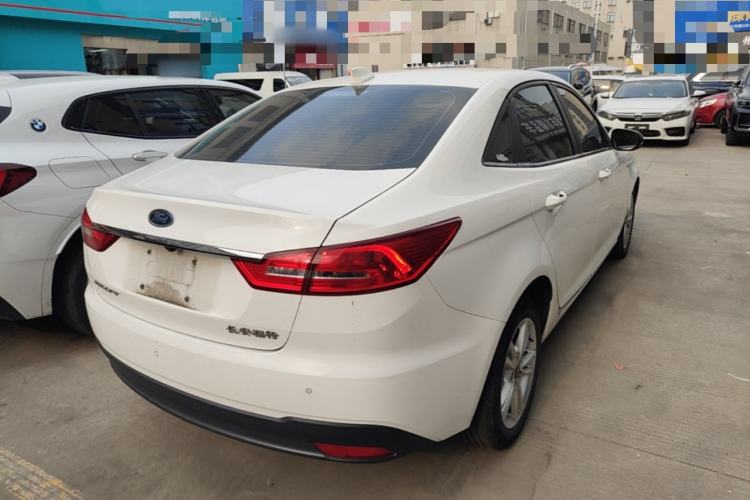 Used Ford Escort 2019 Revised Version 1.5L Automatic Enjoyment Type China VI Standard Rear Right 45 Deg