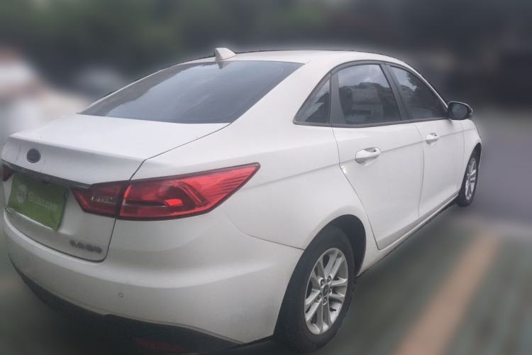 Used Ford Escort 2019 Revised 1.5L Automatic ZhiXiang Version China V Standard Rear Right 45 Deg