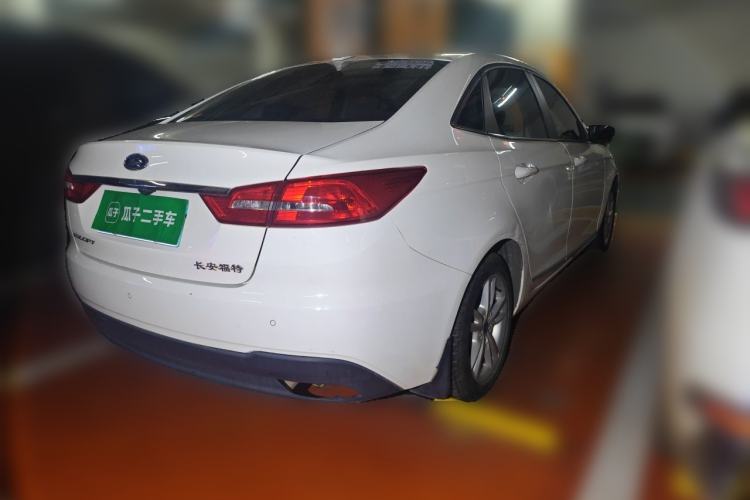 Used Ford Escort 2019 Revised Version 1.5L Automatic Enjoyment Type China V Standard Rear Right 45 Deg