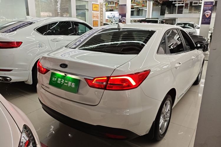 Used Ford Escort 2019 Revised Version 1.5L Automatic Enjoyment Type China VI Standard Rear Right 45 Deg