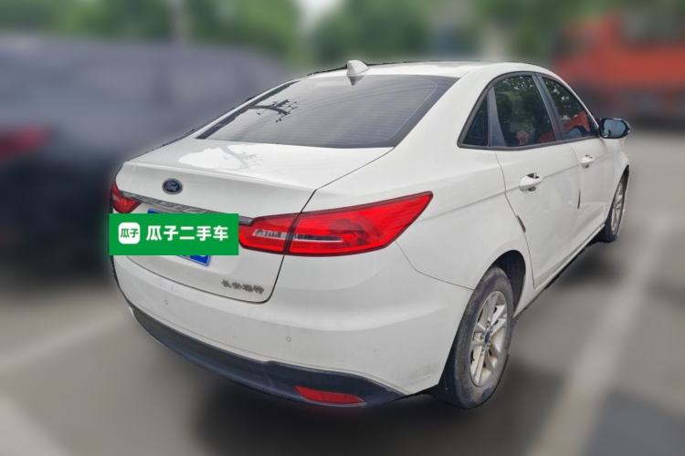 Used Ford Escort 2019 Revised 1.5L Automatic ZhiXiang Version (Tire Pressure Monitoring) China VI Standard Rear Right 45 Deg