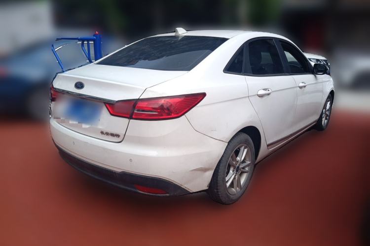 Used Ford Escort 2019 Revised Version 1.5L Automatic Enjoyment Type China VI Standard Rear Right 45 Deg