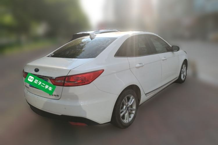 Used Ford Escort 2019 Revised Version 1.5L Automatic Enjoyment Type China VI Standard Rear Right 45 Deg