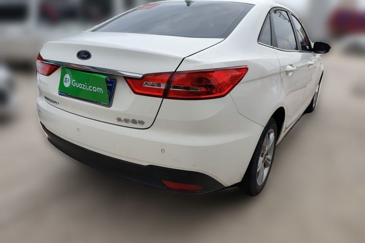 Used Ford Escort 2019 Revised Version 1.5L Automatic Enjoyment Type China VI Standard Rear Right 45 Deg