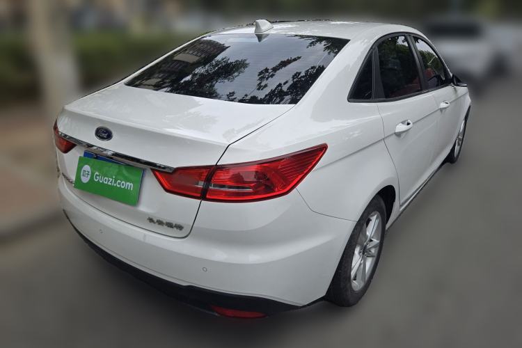 Used Ford Escort 2019 Revised Version 1.5L Automatic Enjoyment Type China VI Standard Rear Right 45 Deg