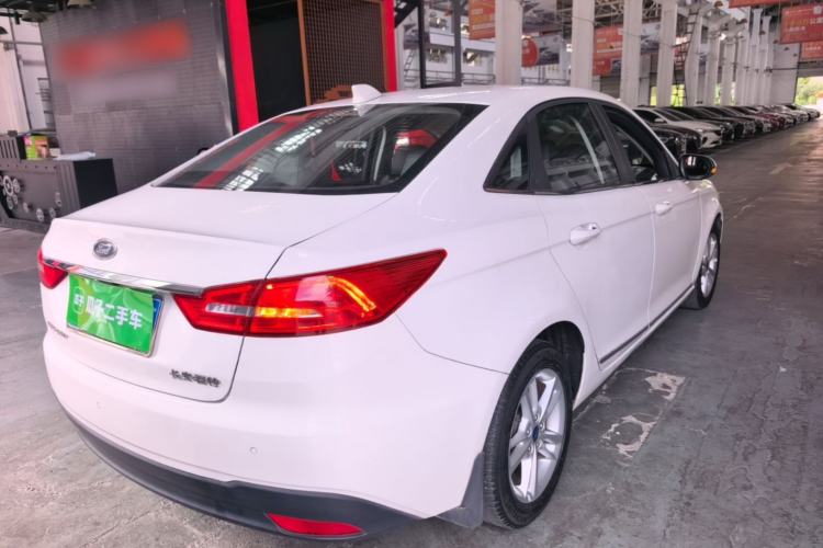 Used Ford Escort 2019 Revised Version 1.5L Automatic Enjoyment Type China VI Standard Rear Right 45 Deg