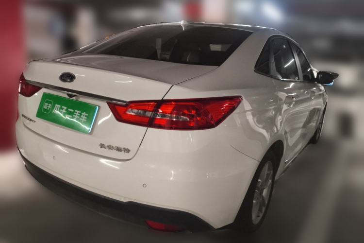 Used Ford Escort 2019 Revised Version 1.5L Automatic Enjoyment Type China VI Standard Rear Right 45 Deg
