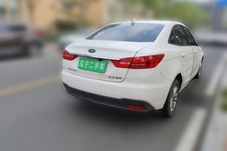 Used Ford Escort 2019 Revised Version 1.5L Manual "Quality Enjoyment" Trim (Tire Pressure Monitoring) China VI Standard Rear Right 45 Deg
