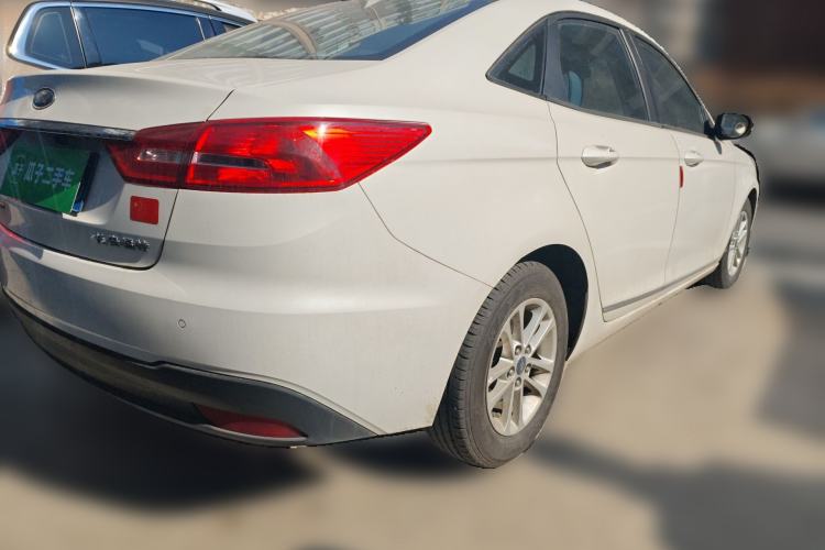 Used Ford Escort 2019 1.5L Automatic ZhiXiang Model Rear Right 45 Deg