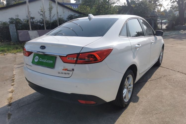 Used Ford Escort 2019 Revised Version 1.5L Automatic Enjoyment Type China VI Standard Rear Right 45 Deg