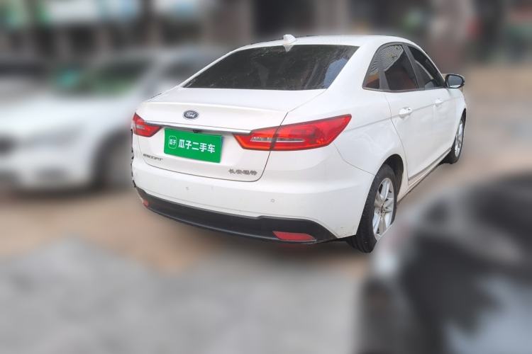 Used Ford Escort 2019 Revised Version 1.5L Automatic Enjoyment Type China V Standard Rear Right 45 Deg