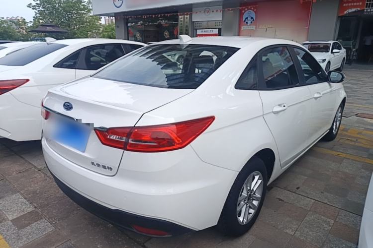 Used Ford Escort 2019 Revised 1.5L Automatic ZhiXiang Version China VI Standard Rear Right 45 Deg