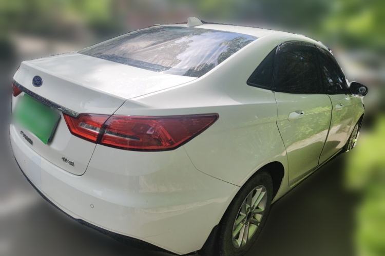 Used Ford Escort 2019 Revised 1.5L Automatic ZhiXiang Version China VI Standard Rear Right 45 Deg