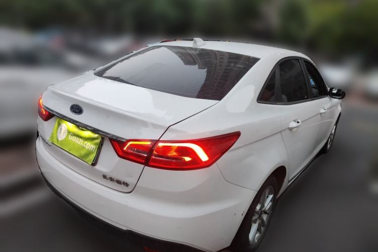 Used Ford Escort 2019 Revised Version 1.5L Automatic Enjoyment Type China VI Standard Rear Right 45 Deg
