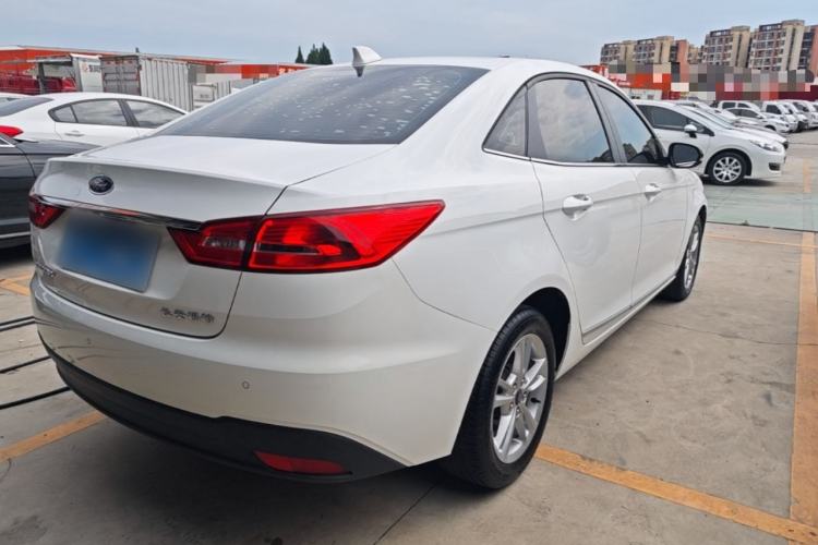 Used Ford Escort 2019 Revised Version 1.5L Automatic Enjoyment Type China VI Standard Rear Right 45 Deg