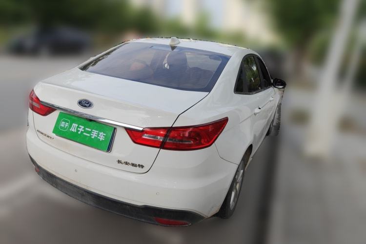 Used Ford Escort 2019 Revised Version 1.5L Automatic Enjoyment Type China VI Standard Rear Right 45 Deg