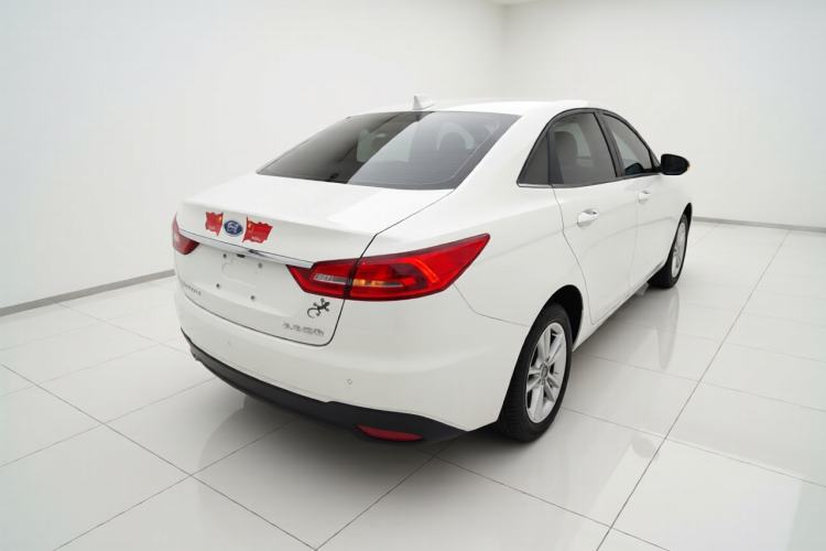 Used Ford Escort 2019 Revised Version 1.5L Automatic Enjoyment Type China VI Standard Rear Right 45 Deg