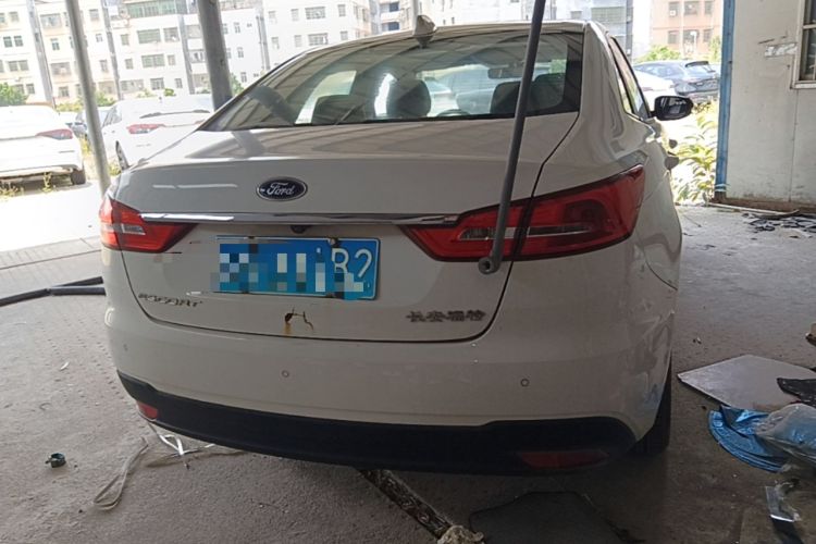 Used Ford Escort 2019 Revised Version 1.5L Automatic Enjoyment Type China VI Standard Rear Right 45 Deg