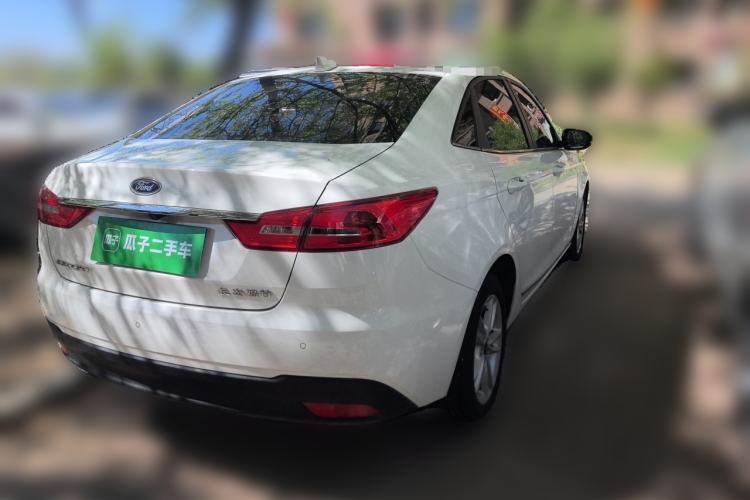 Used Ford Escort 2019 Revised Version 1.5L Automatic Enjoyment Type China VI Standard Rear Right 45 Deg