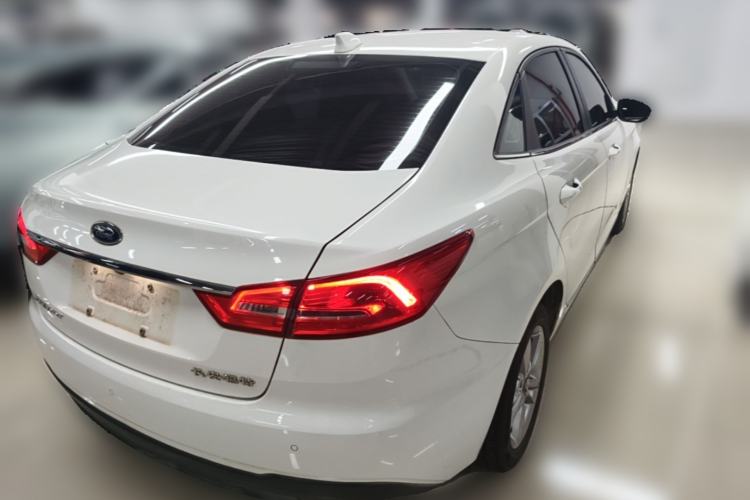 Used Ford Escort 2019 Revised Version 1.5L Automatic Enjoyment Type China VI Standard Rear Right 45 Deg