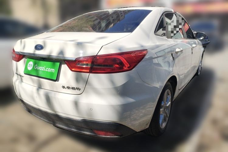 Used Ford Escort 2019 Revised Version 1.5L Automatic Enjoyment Type China VI Standard Rear Right 45 Deg