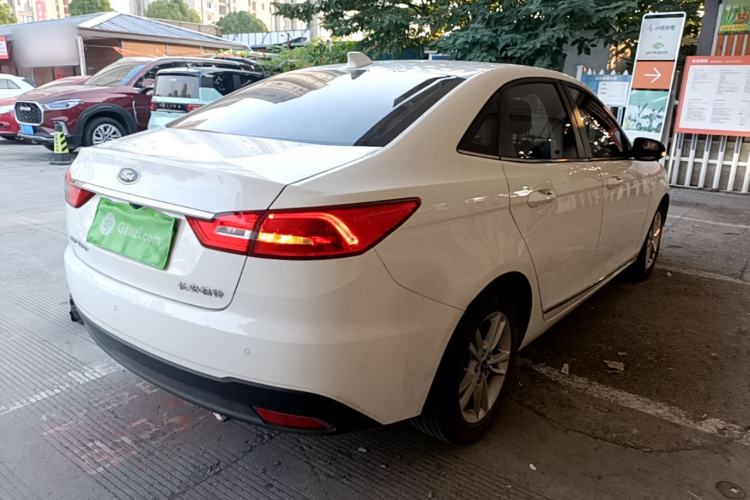 Used Ford Escort 2019 Revised Version 1.5L Automatic Enjoyment Type China VI Standard Rear Right 45 Deg