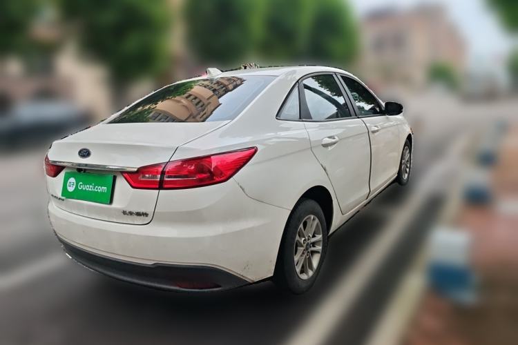 Used Ford Escort 2019 Revised Version 1.5L Manual "Quality Enjoyment" Trim (Tire Pressure Monitoring) China VI Standard Rear Right 45 Deg