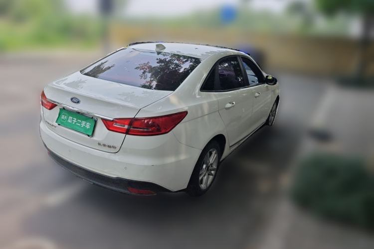 Used Ford Escort 2019 Revised Version 1.5L Automatic Enjoyment Type China VI Standard Rear Right 45 Deg