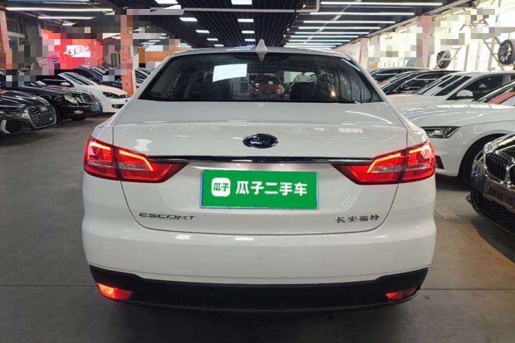 Used Ford Escort 2019 Revised Version 1.5L Manual "Quality Enjoyment" Trim (Tire Pressure Monitoring) China VI Standard Rear