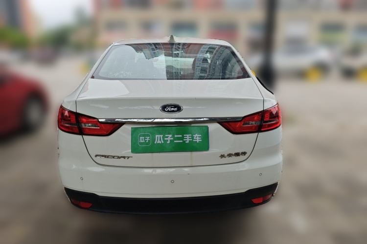 Used Ford Escort 2019 Revised 1.5L Automatic ZhiXiang Version (Tire Pressure Monitoring) China VI Standard Rear