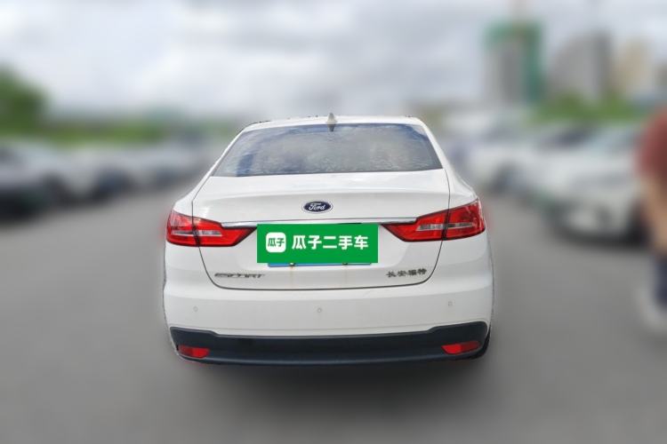 Used Ford Escort 2019 Revised 1.5L Automatic ZhiXiang Version China VI Standard Rear