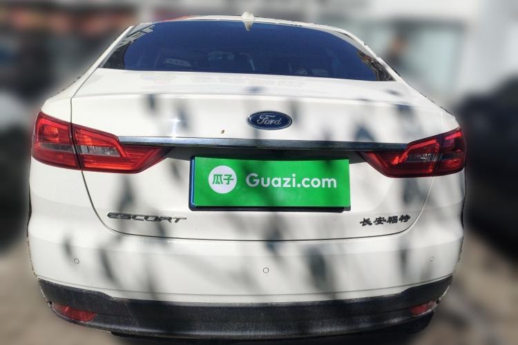 Used Ford Escort 2019 Revised Version 1.5L Automatic Enjoyment Type China VI Standard Rear