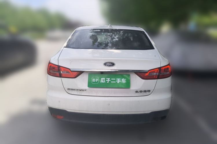 Used Ford Escort 2019 Revised 1.5L Automatic ZhiXiang Version (Tire Pressure Monitoring) China VI Standard Rear