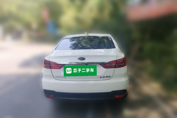 Used Ford Escort 2019 Revised 1.5L Automatic ZhiXiang Version (Tire Pressure Monitoring) China VI Standard Rear