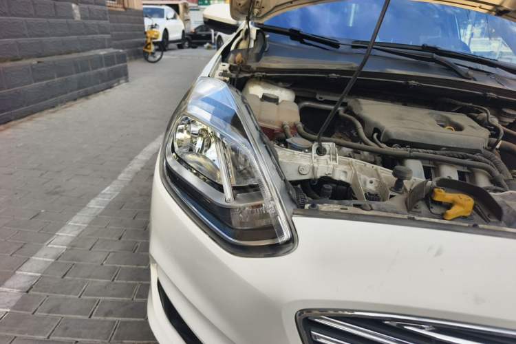 Used Ford Escort 2019 1.5L Automatic Enjoyment Model Right Front Headlight