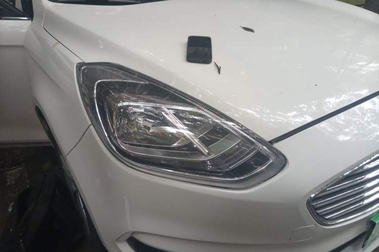 Used Ford Escort 2019 1.5L Automatic Enjoyment Model Right Front Headlight