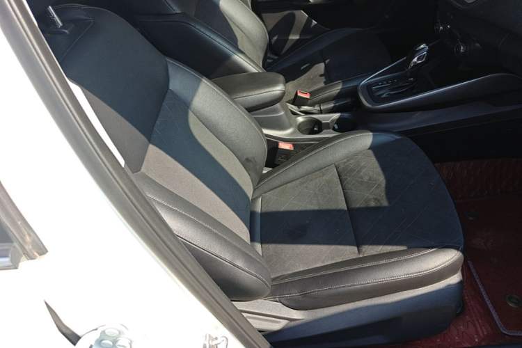 Used Ford Escort 2019 Revised Version 1.5L Automatic Enjoyment Type China VI Standard Right Front Seat