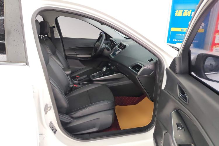 Used Ford Escort 2019 Revised Version 1.5L Automatic Enjoyment Type China VI Standard Right Front Seat