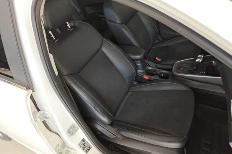 Used Ford Escort 2019 Revised Version 1.5L Automatic Enjoyment Type China VI Standard Right Front Seat