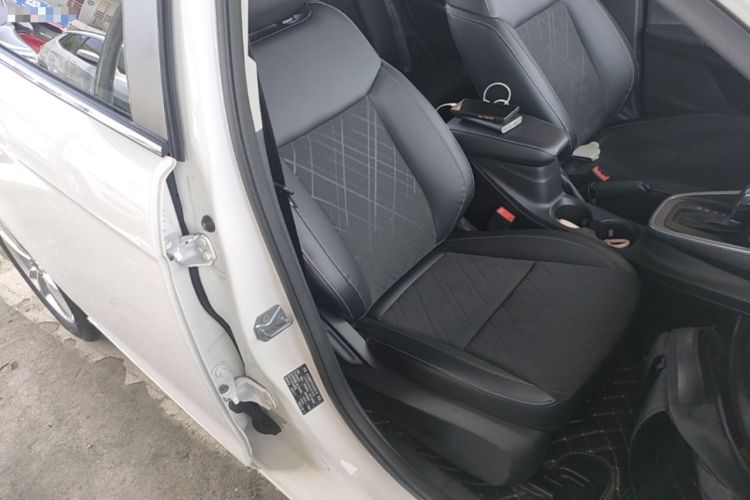 Used Ford Escort 2019 Revised Version 1.5L Automatic Enjoyment Type China VI Standard Right Front Seat
