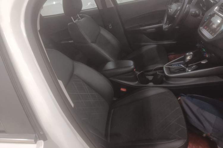 Used Ford Escort 2019 Revised Version 1.5L Automatic Enjoyment Type China VI Standard Right Front Seat