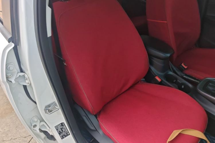 Used Ford Escort 2019 Revised 1.5L Automatic ZhiXiang Version (Tire Pressure Monitoring) China VI Standard Right Front Seat