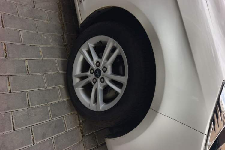 Used Ford Escort 2019 1.5L Automatic Enjoyment Model Right Front Wheel Hub